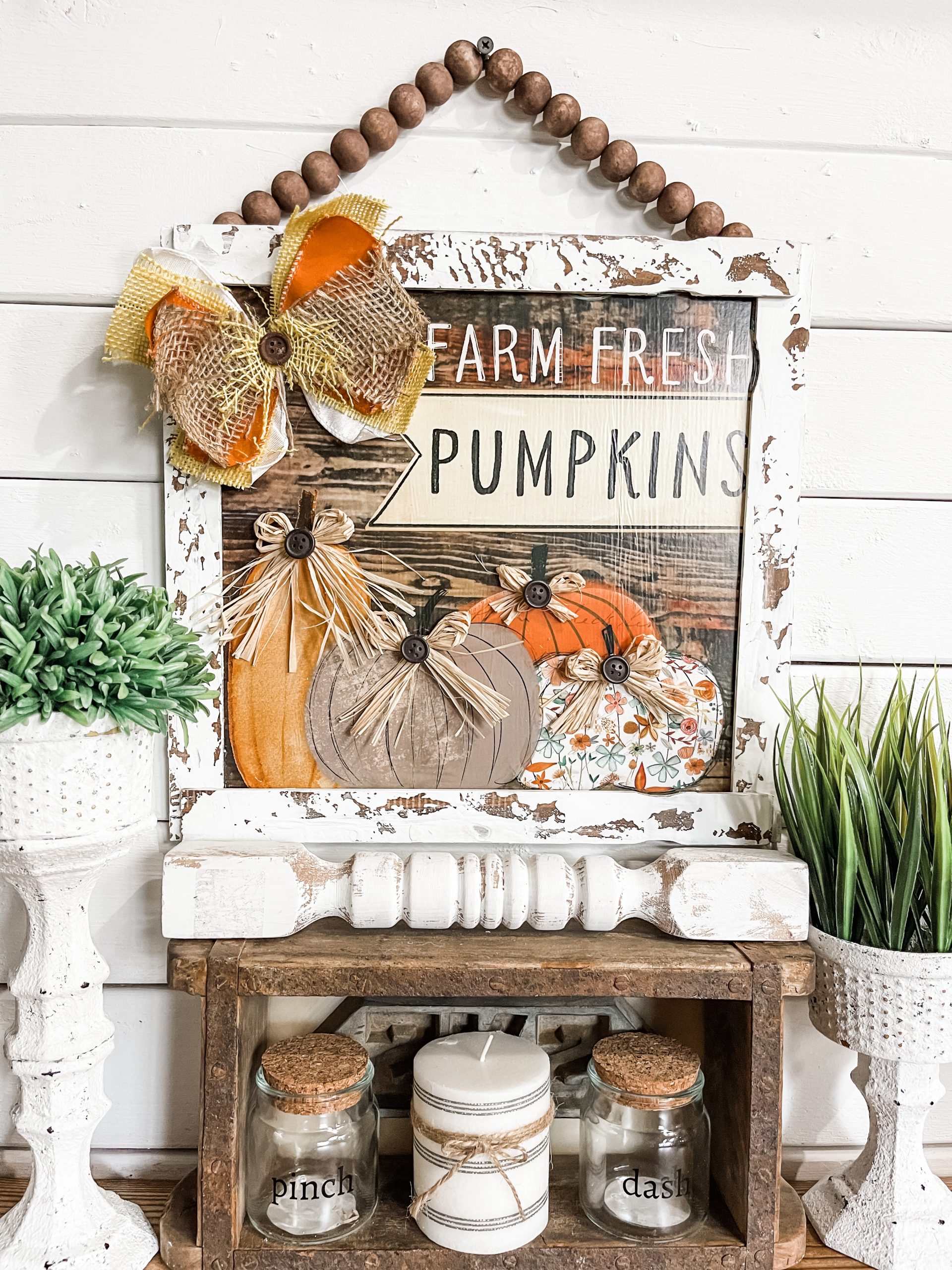 DIY Chippy Farm Fresh Pumpkins Sign