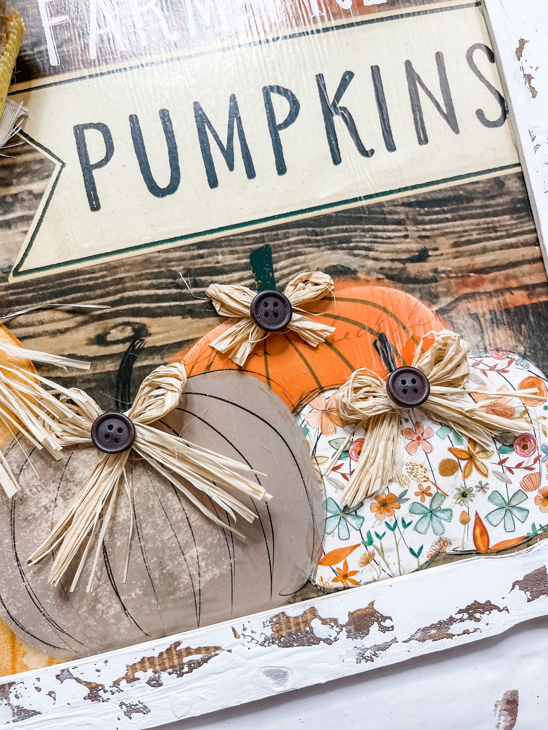 DIY Chippy Farm Fresh Pumpkins Sign