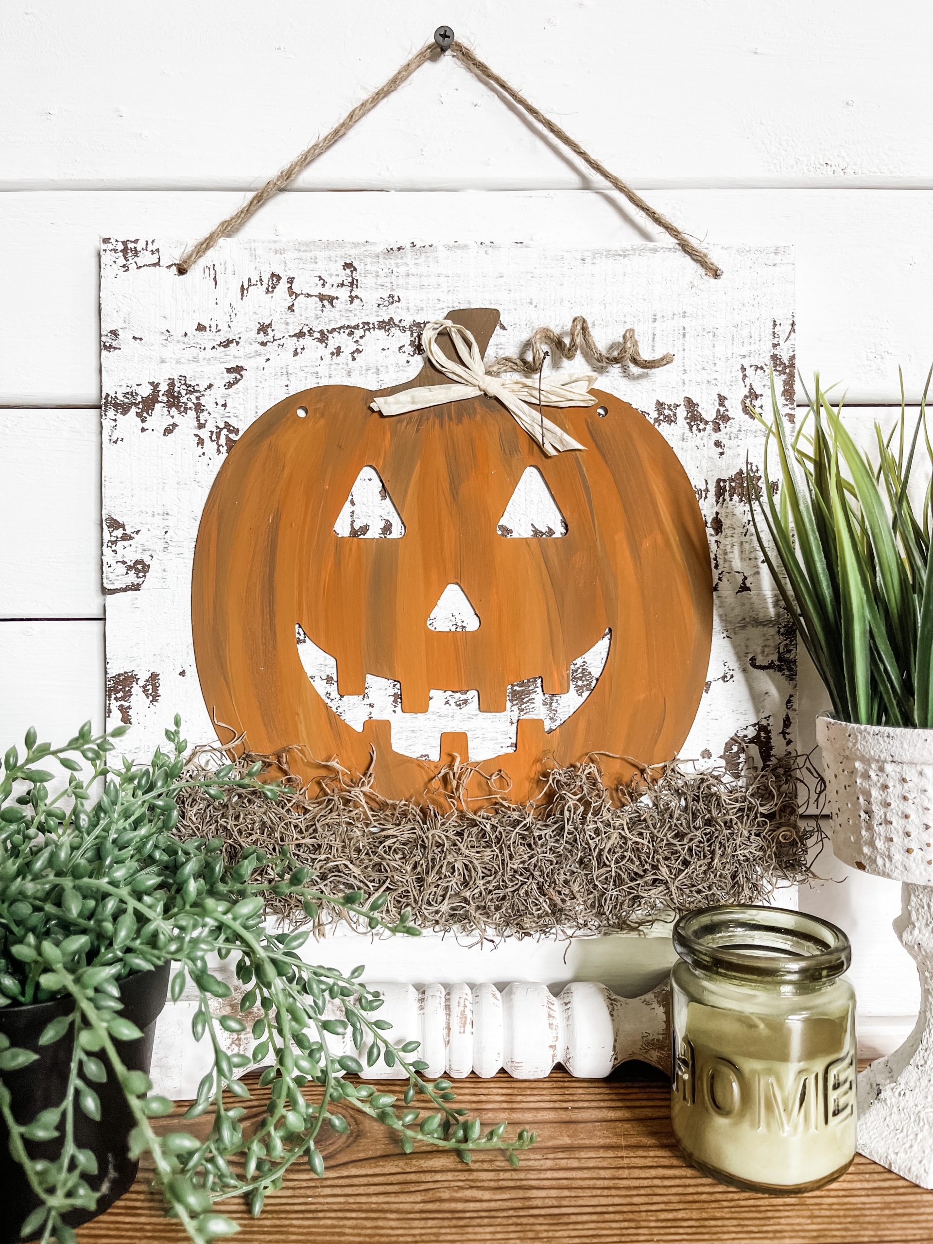 DIY Metal Jack-O-Lantern Sign