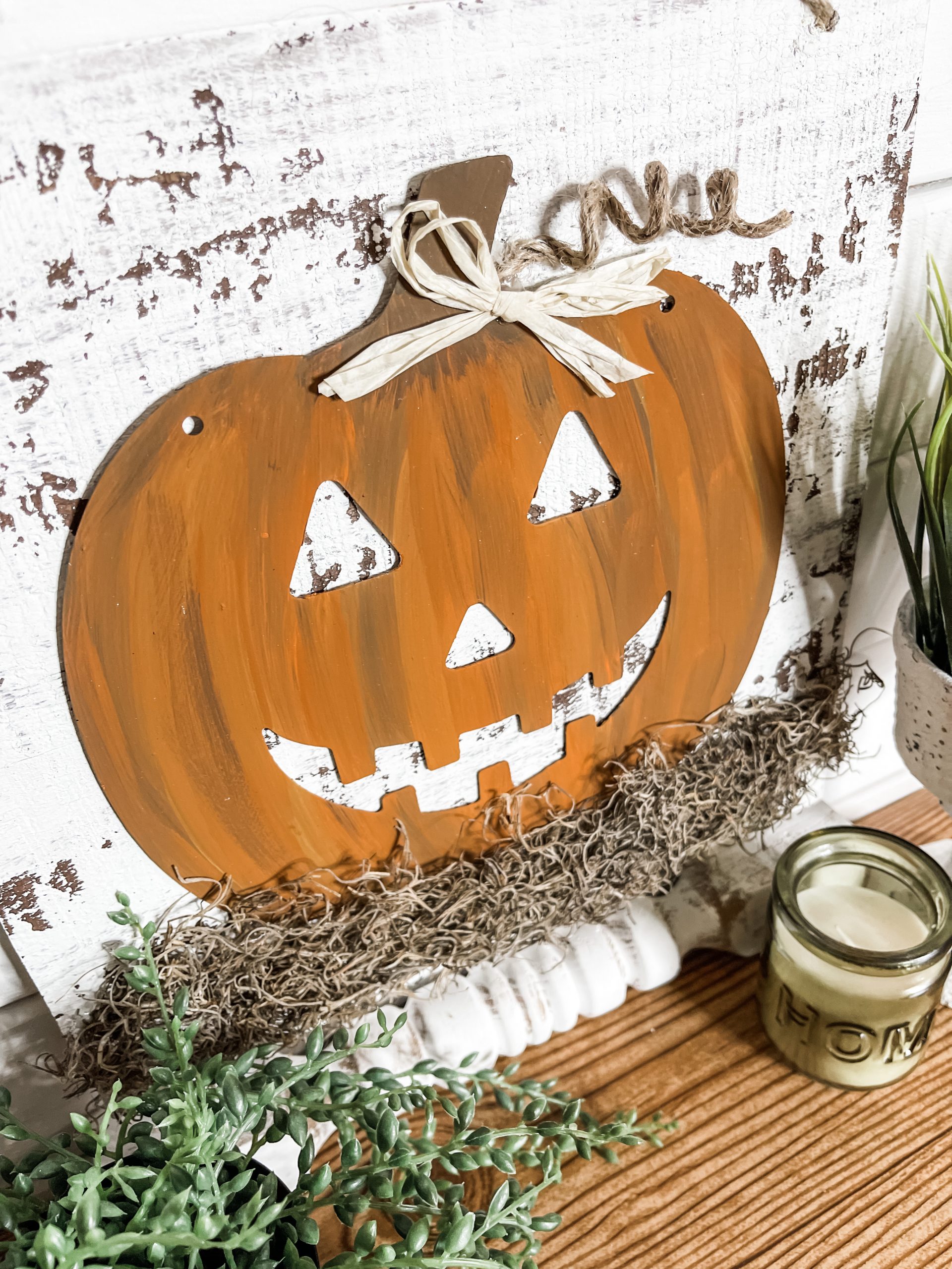 DIY Metal Jack-O-Lantern Sign