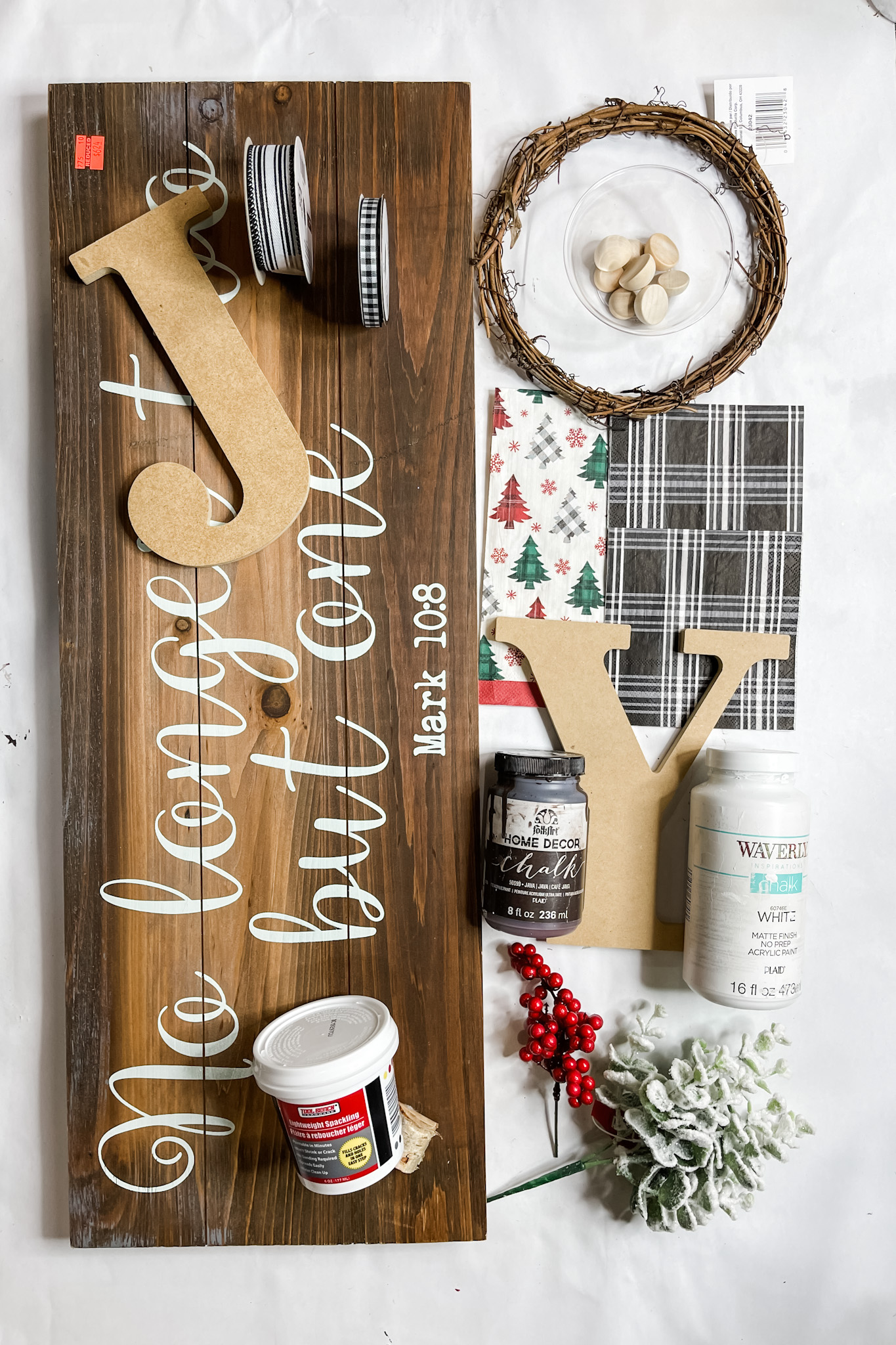 DIY Christmas Napkin Large Joy Sign