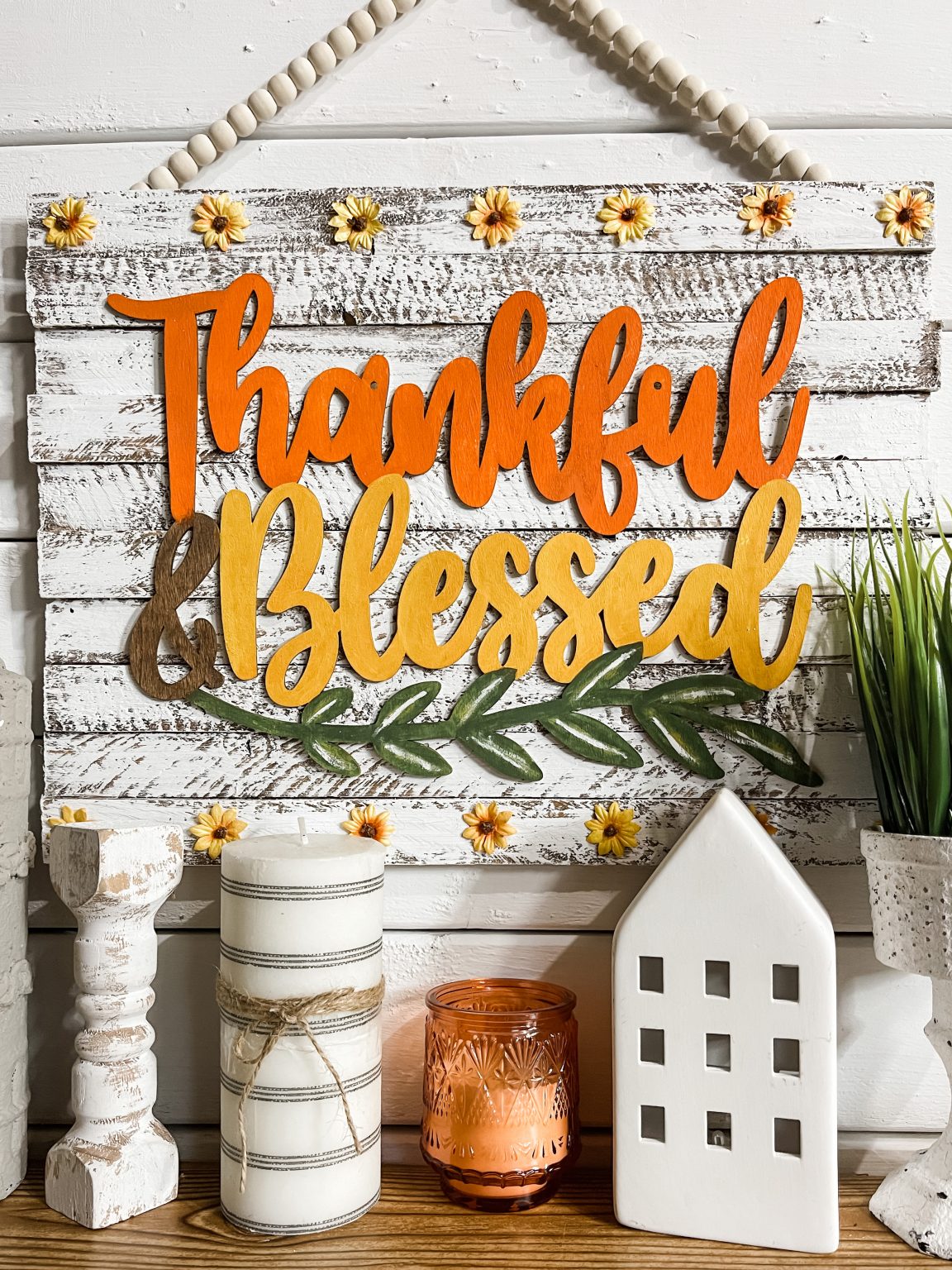 DIY Thankful and Blessed Fall Sign - Affordable Home Decor Tutorial