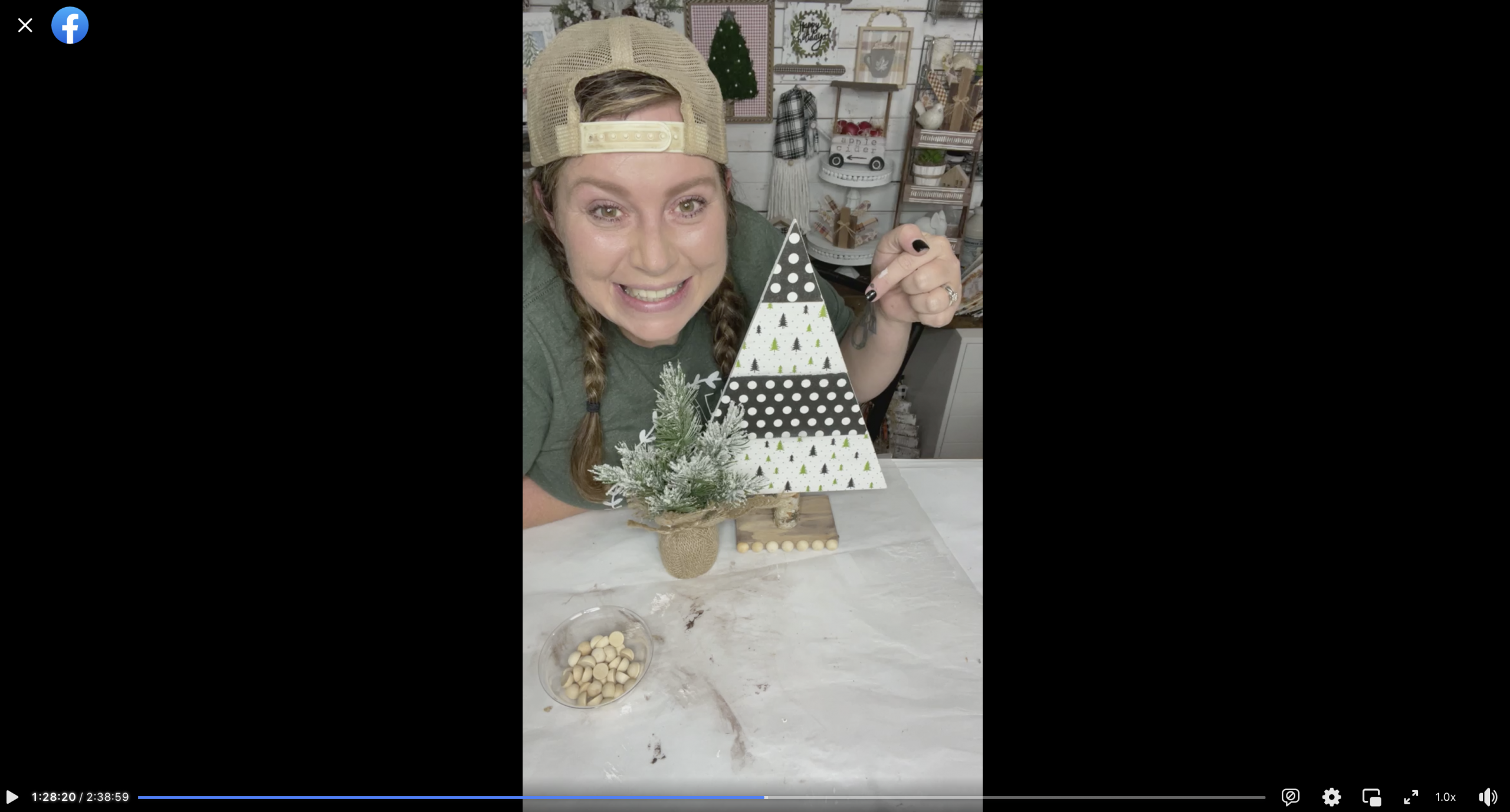 DIY Wooden Triangle Christmas Tree