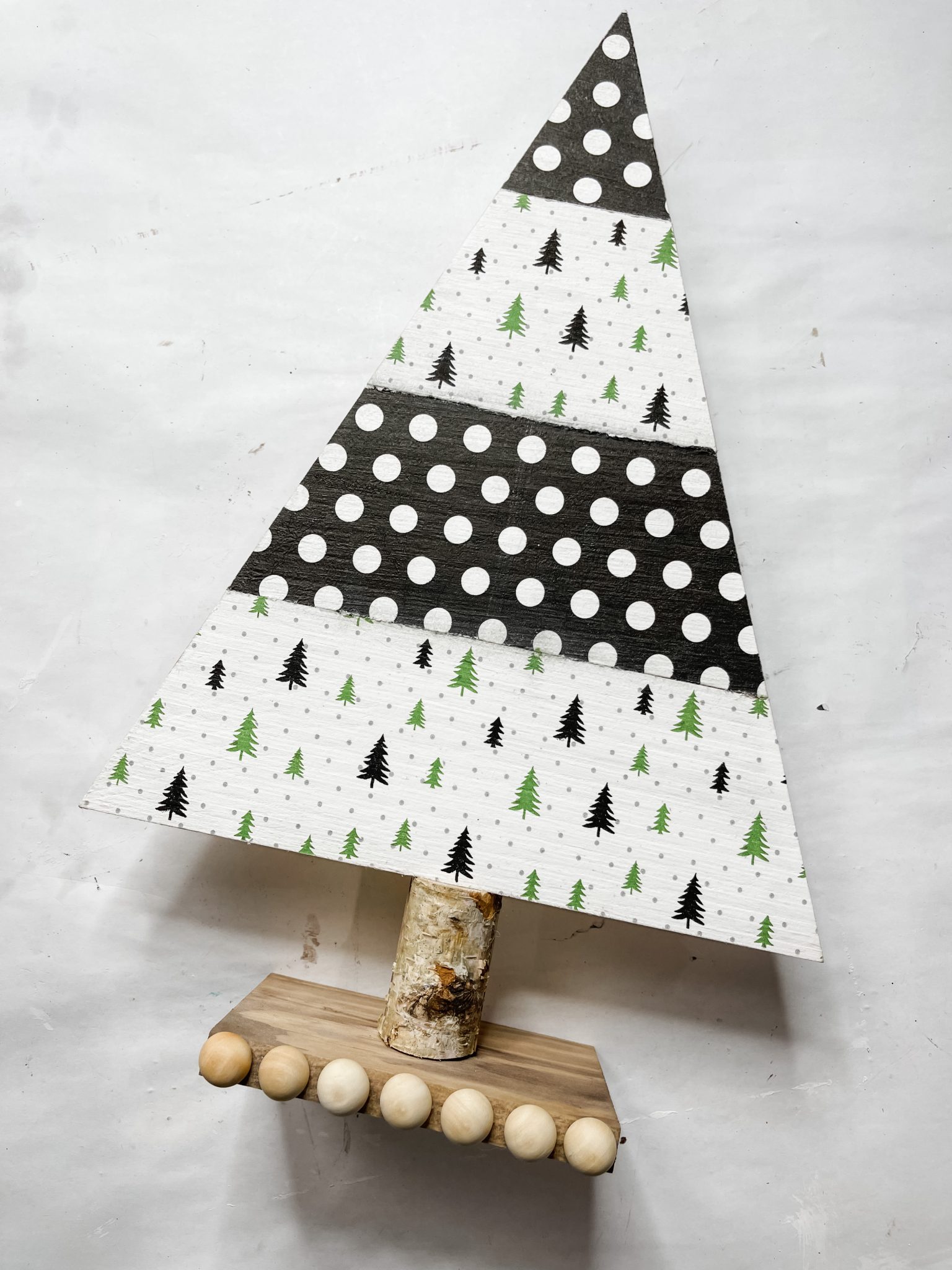 DIY Wooden Triangle Christmas Tree DIY Decor on a budget