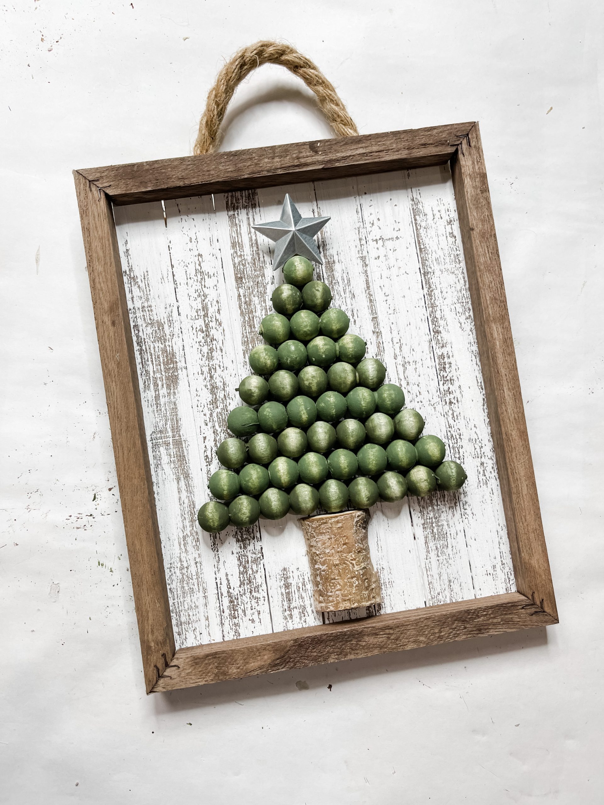 Wood Bead Christmas Tree Sign