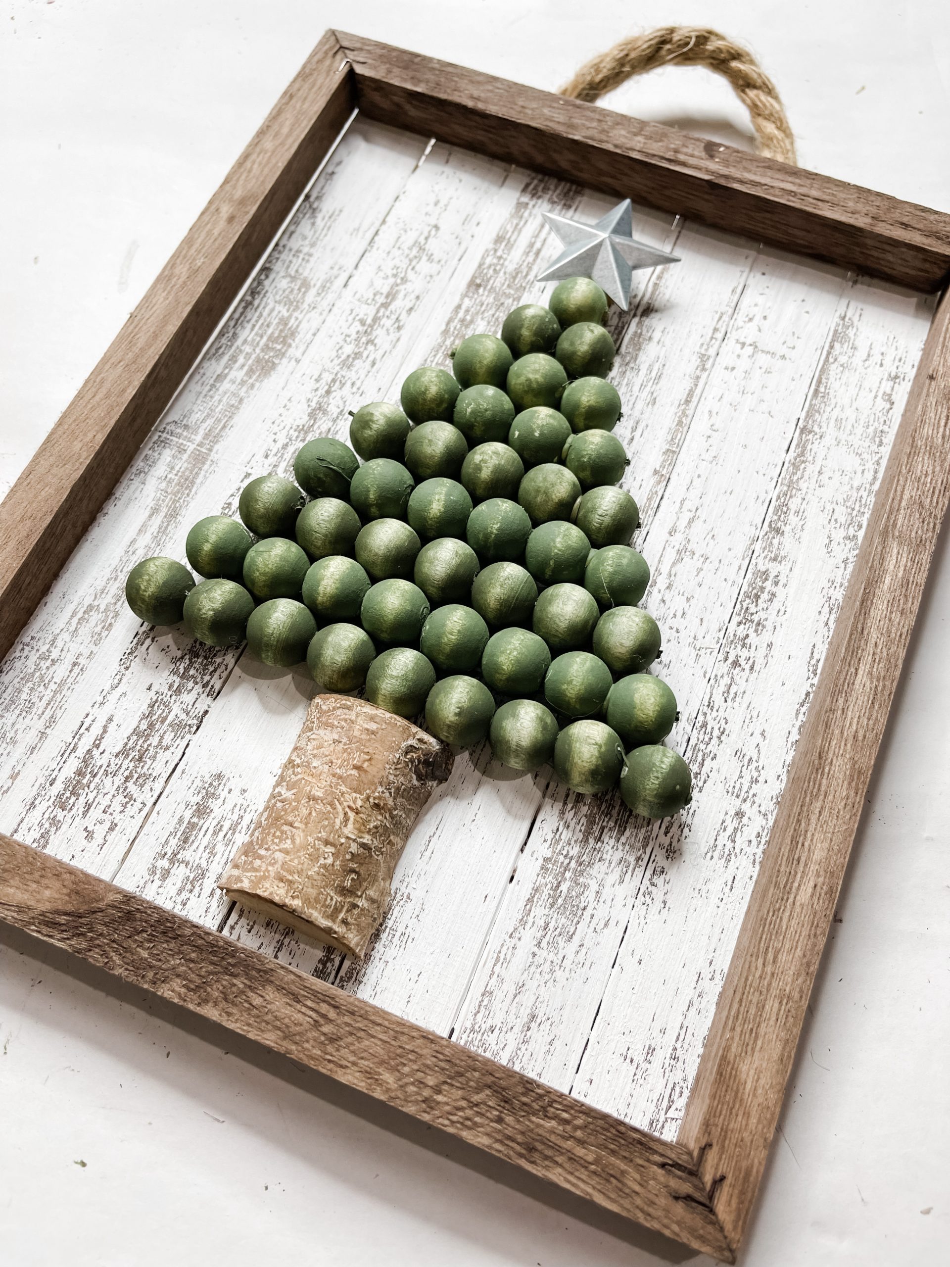 Wood Bead Christmas Tree Sign