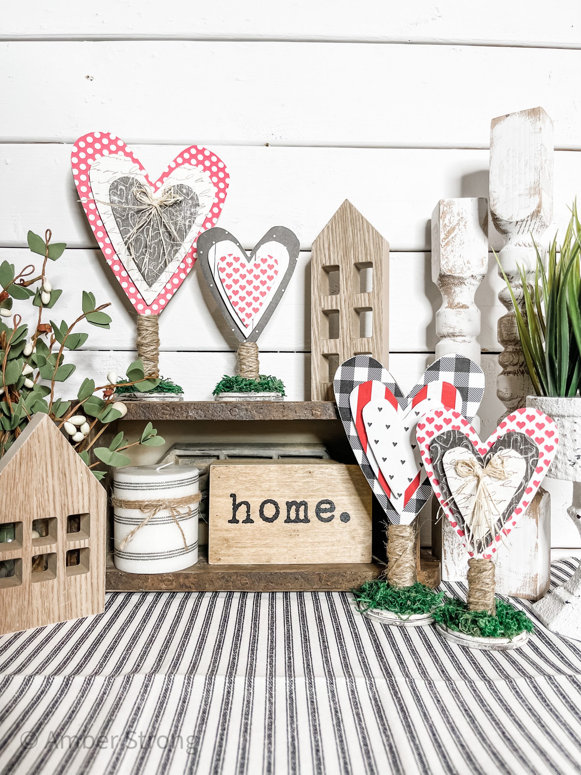 Valentine's Day Standing Hearts Decor