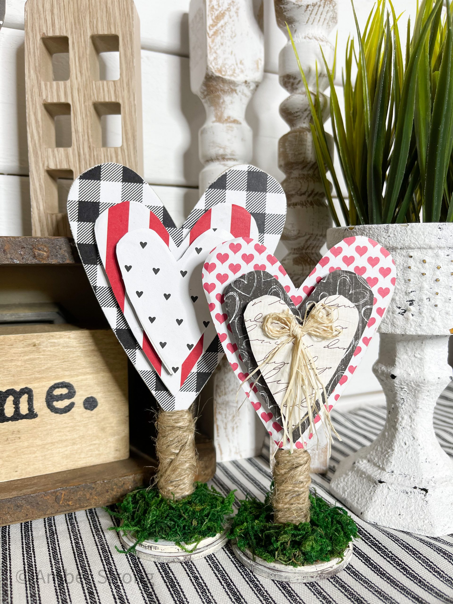 Valentine's Day Standing Hearts Decor