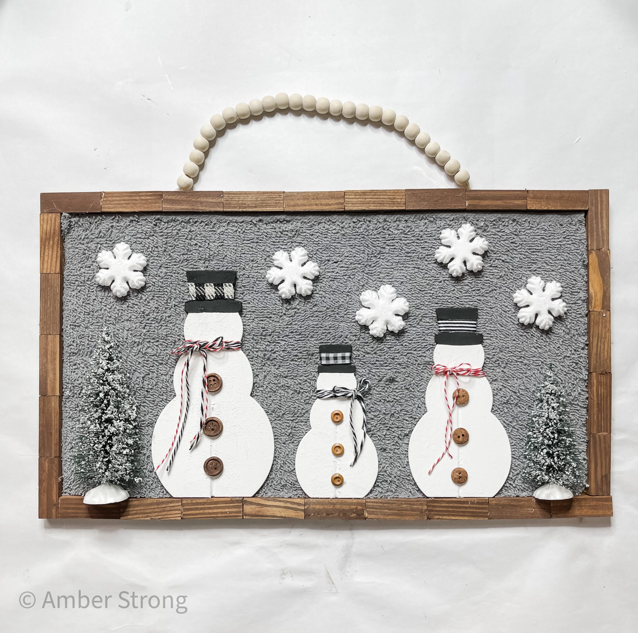 DIY Snowman Family Sign