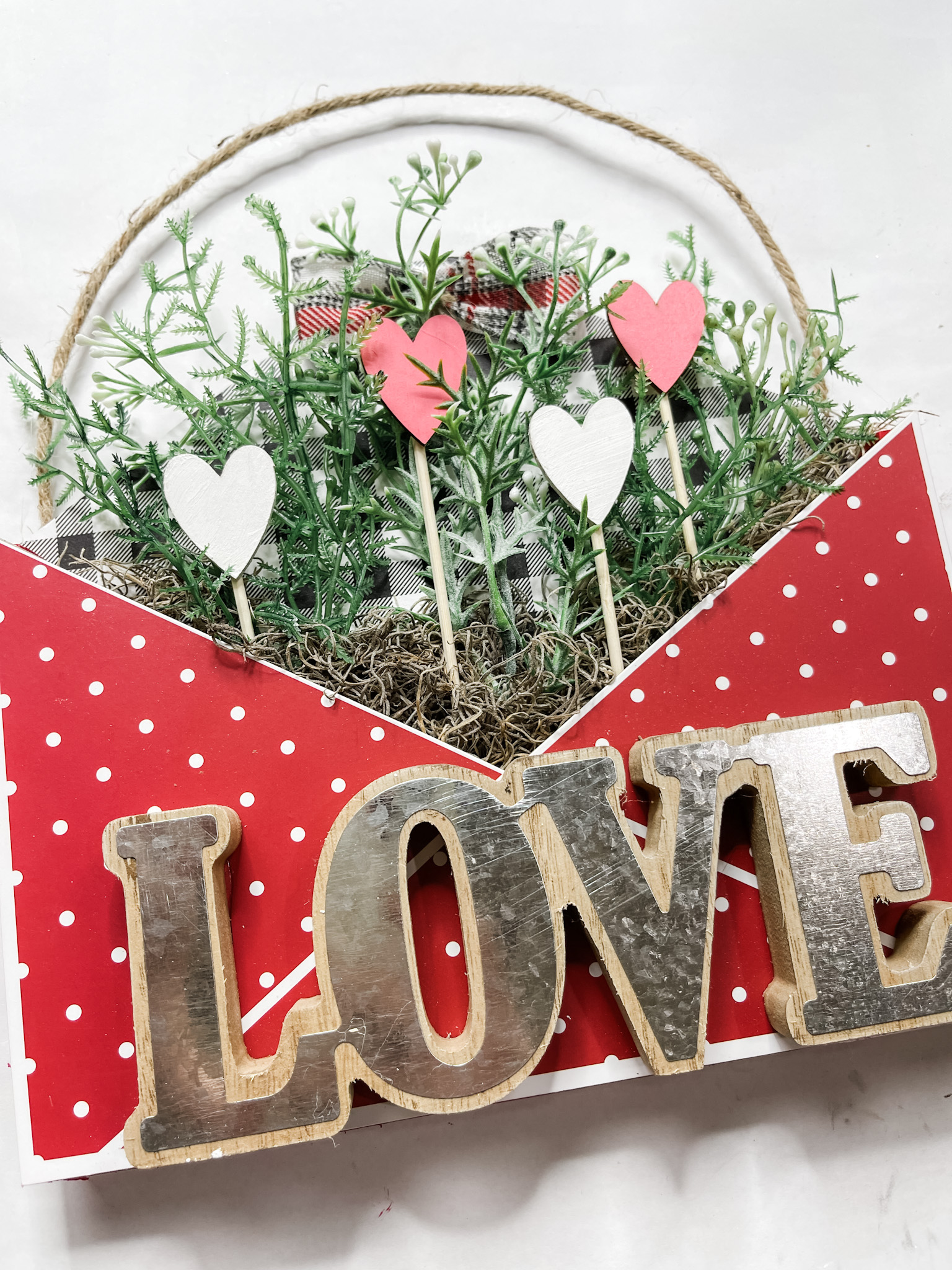 DIY Valentine's Day Envelope Planter