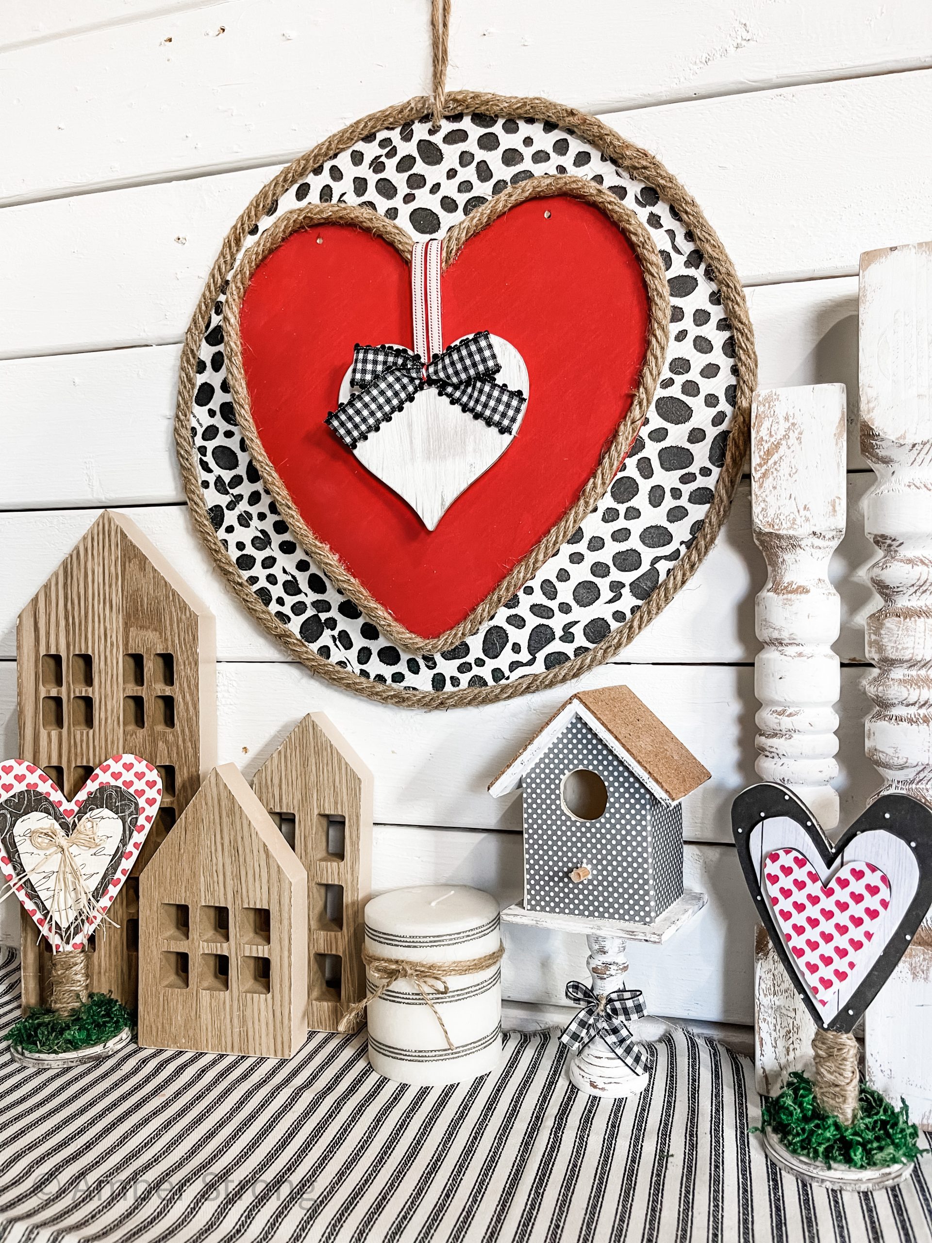 DIY Round Valentine's Day Hanging Sign