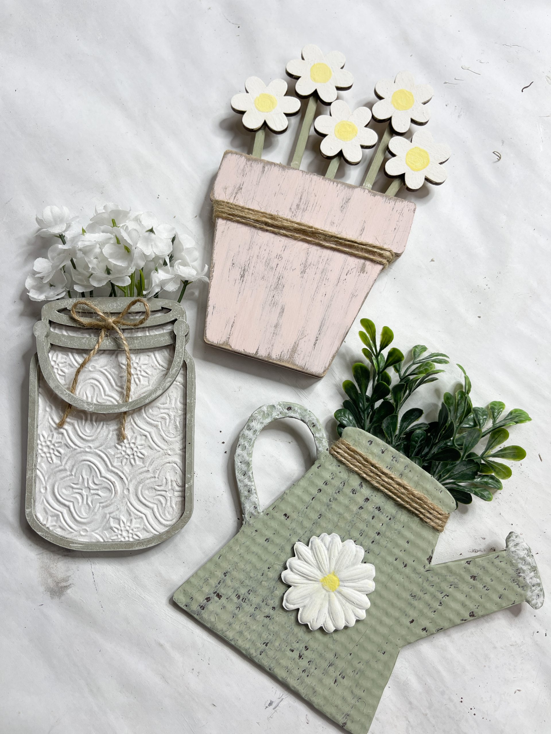 Spring Containers DIY Decor