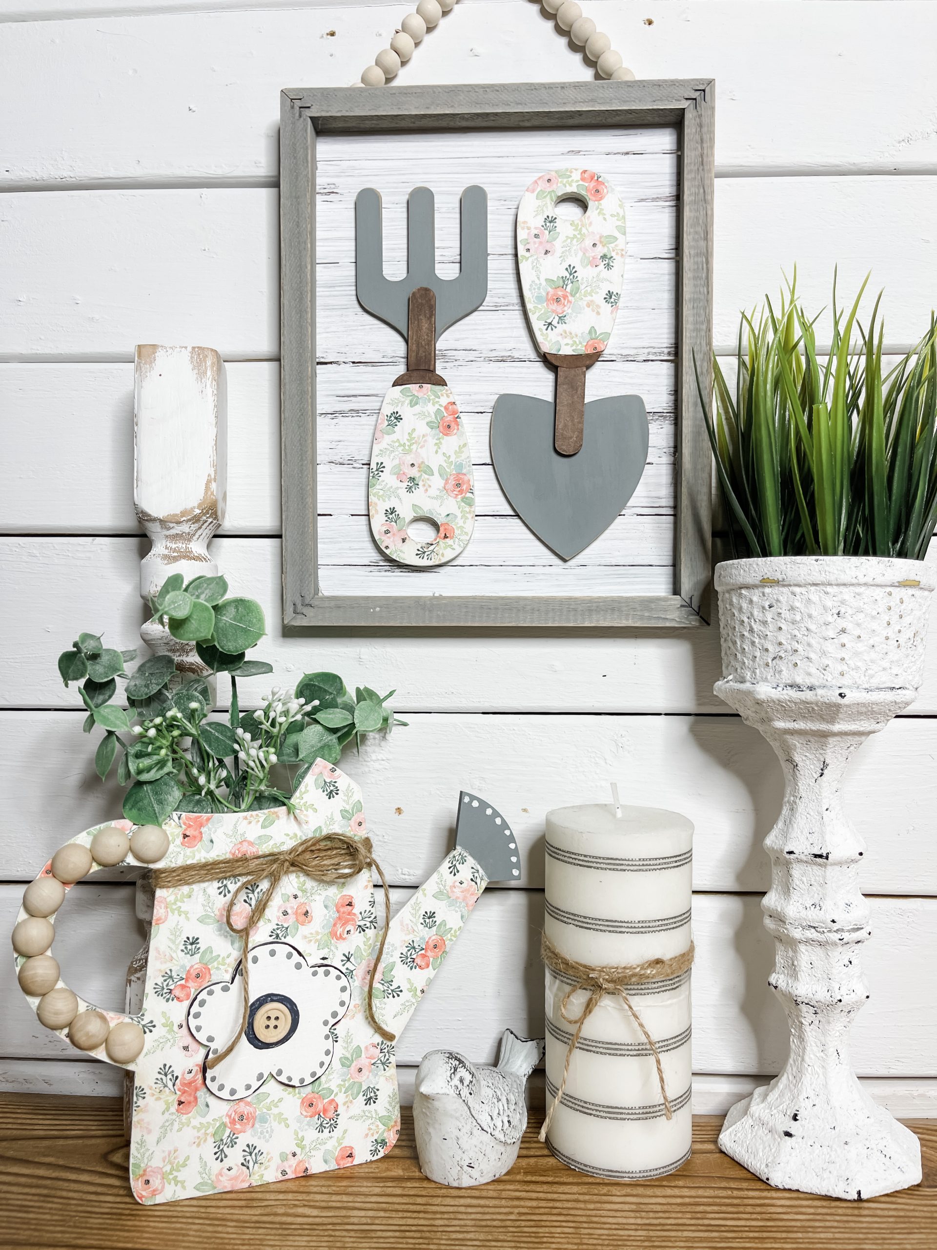 Spring Gardening Tools DIY Decor - Easy DIY Tutorial