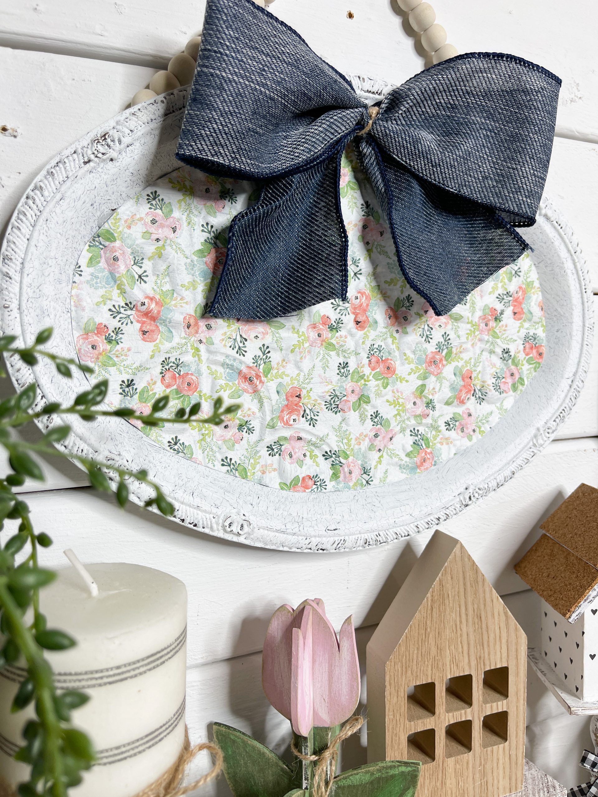 DIY Decorative Vintage Serving Trays