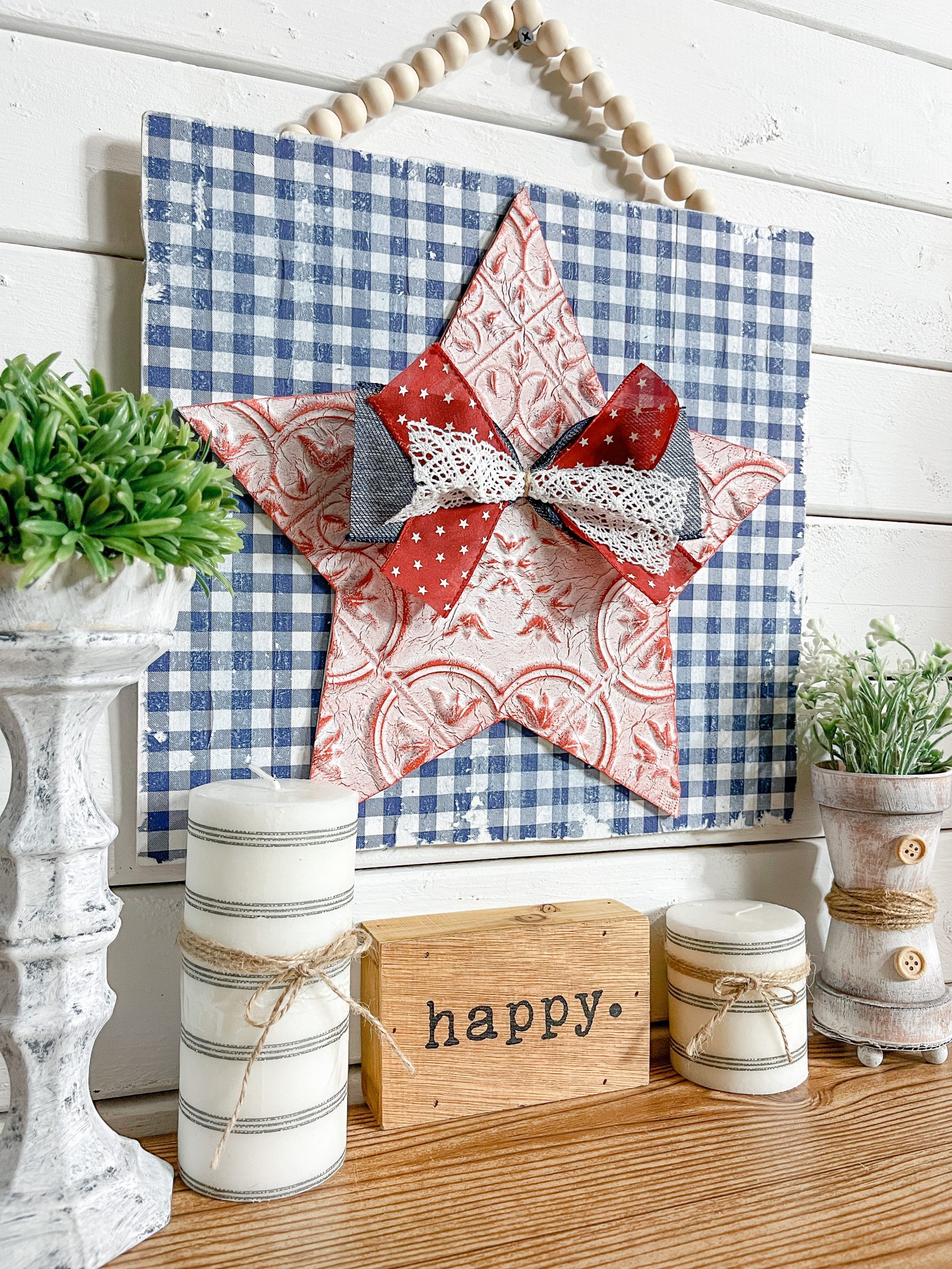 Simple Patriotic Home Decor