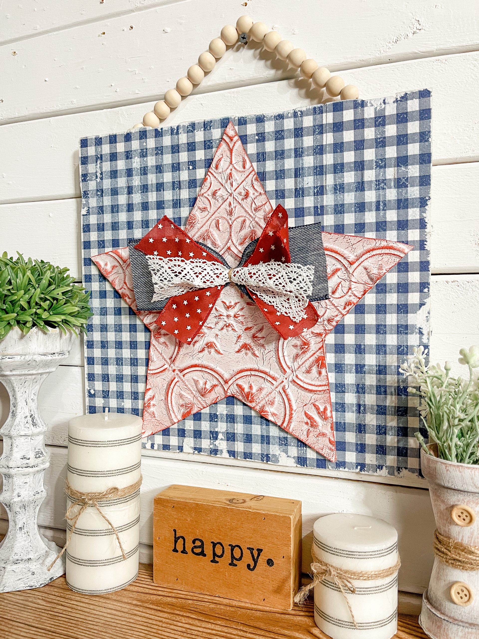 Simple Patriotic Home Decor