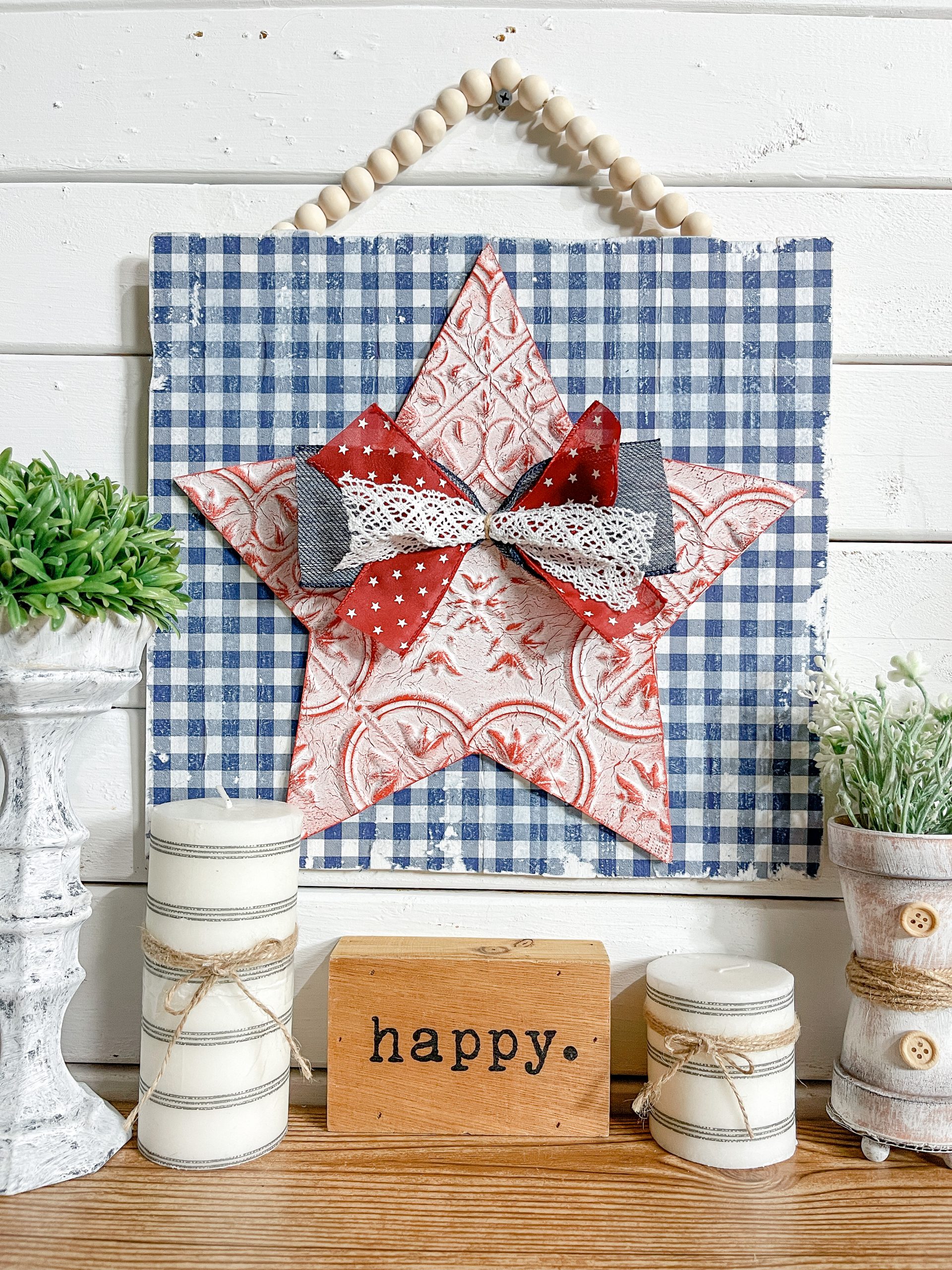 Simple Patriotic Home Decor