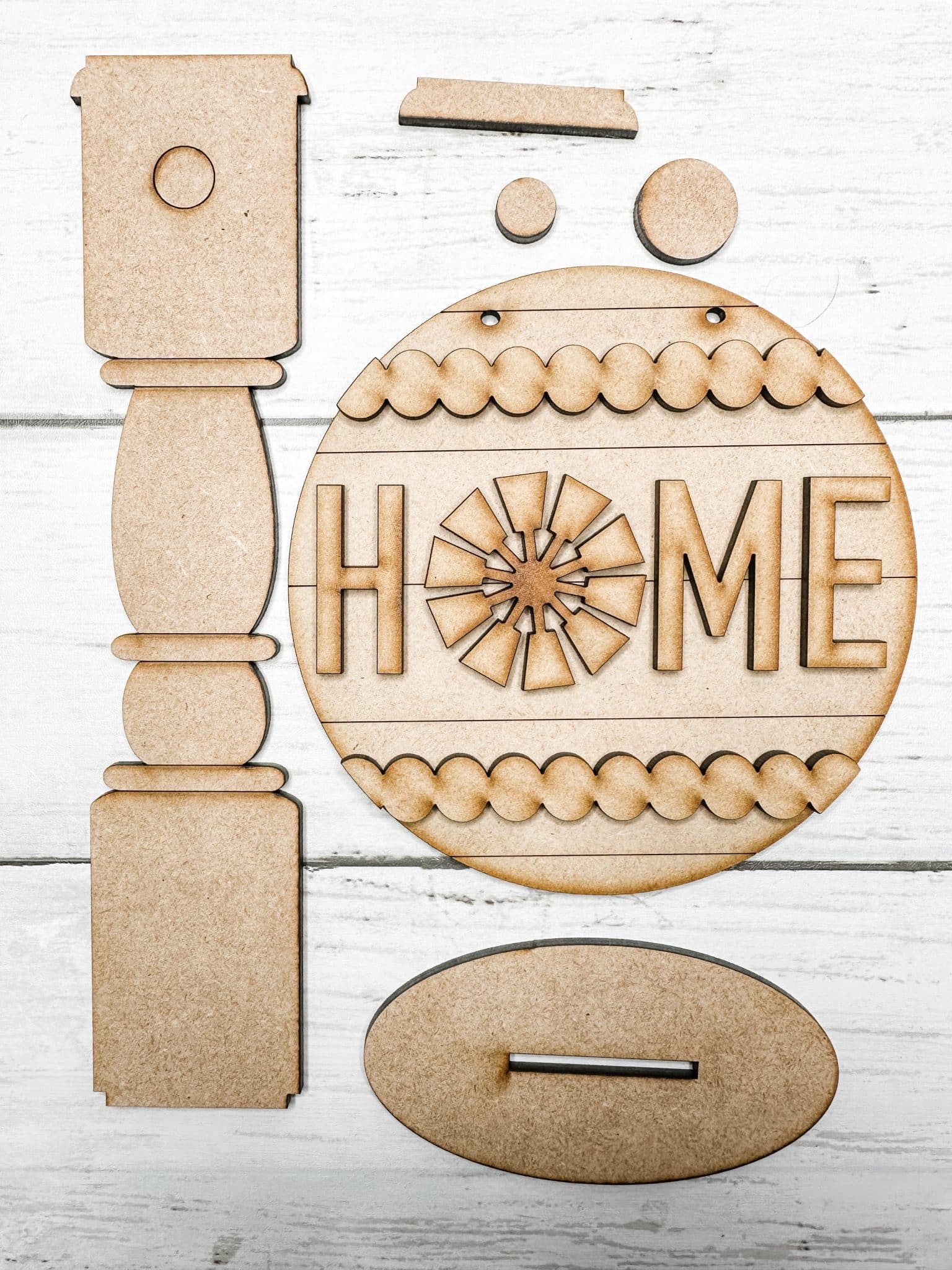 Standing Round Home Sign Easy DIY Tutorial