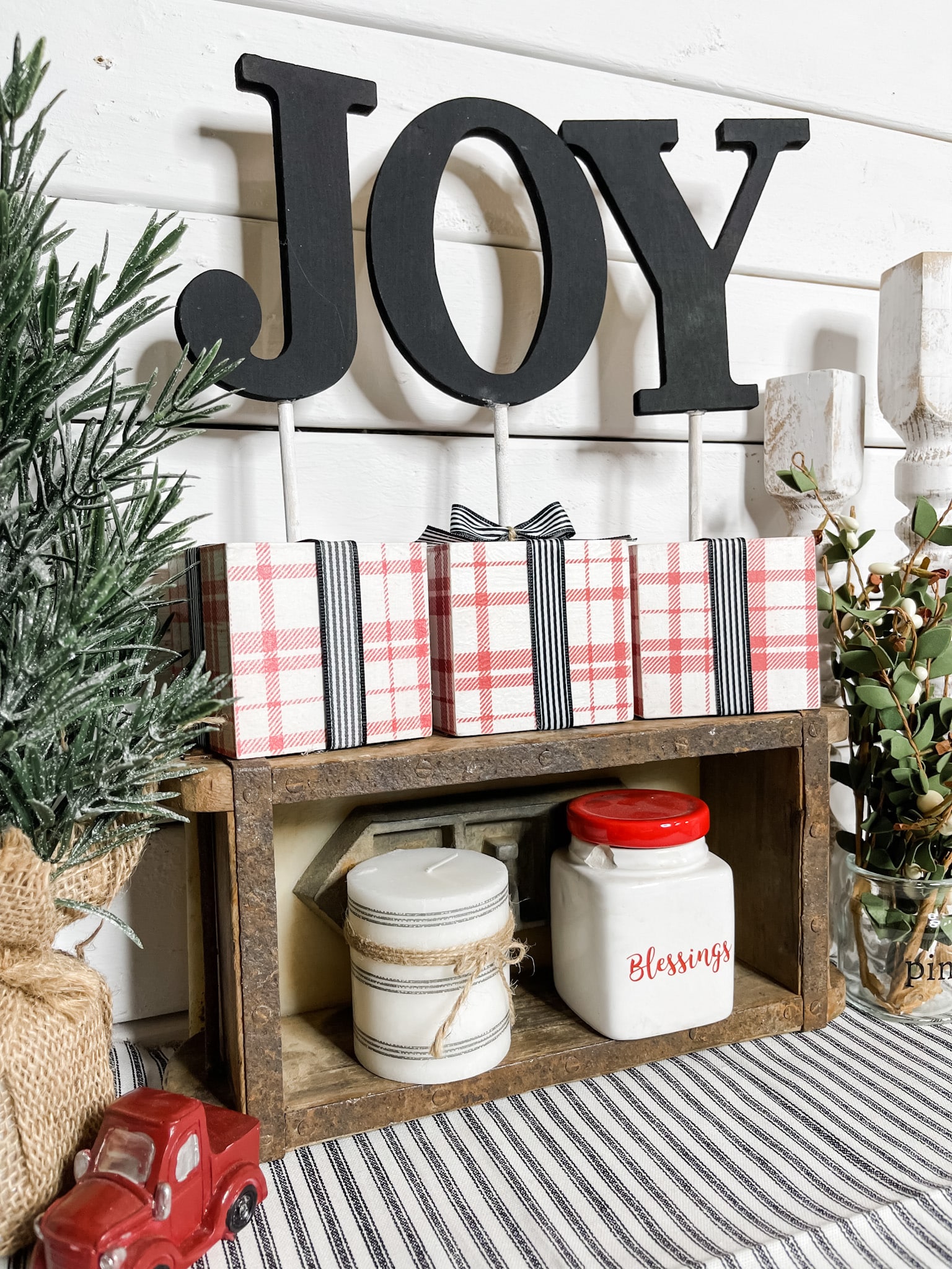 Joy Christmas Shelf Sitter