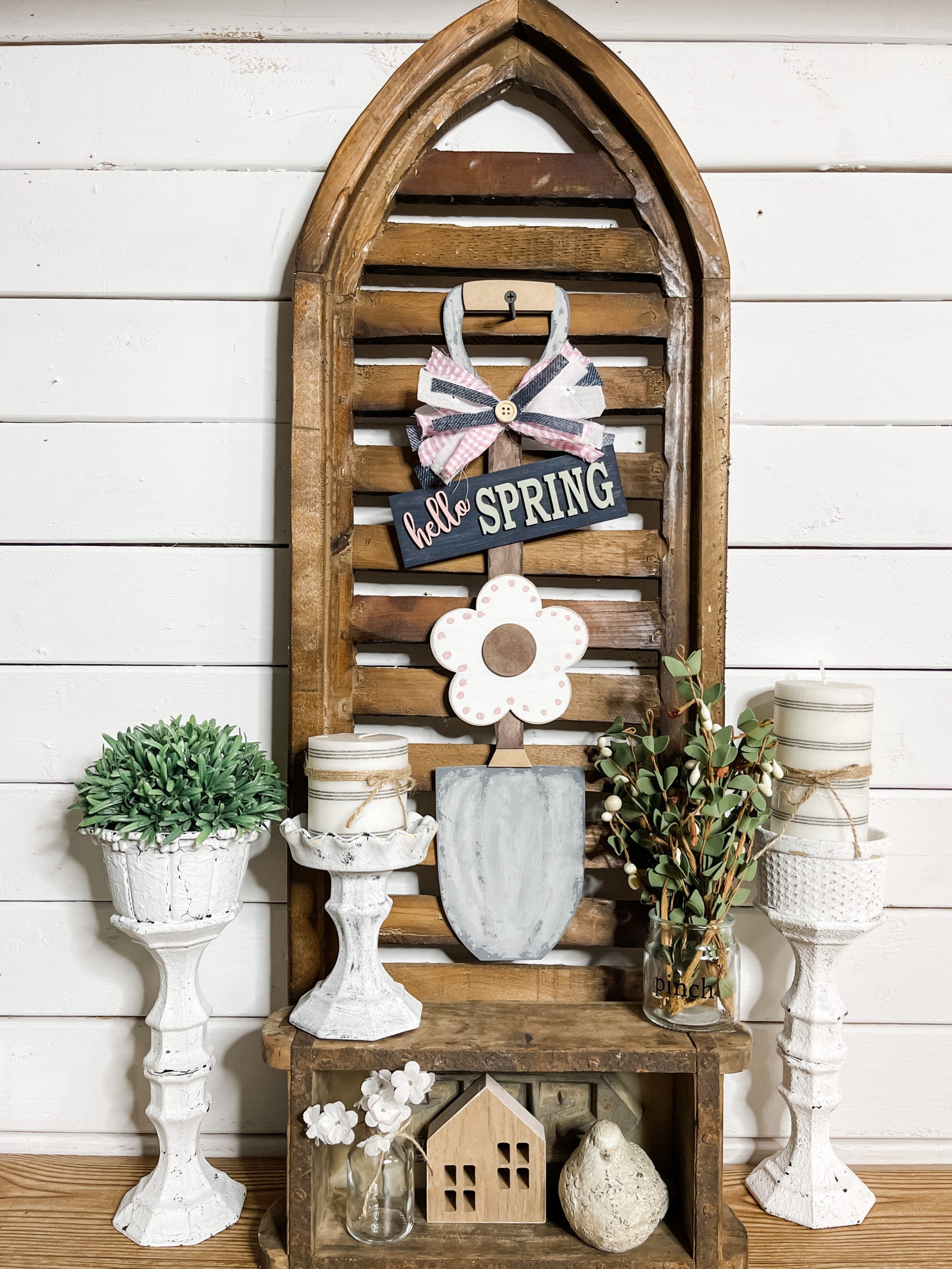 Spring Farmhouse Decor DIY Ideas
